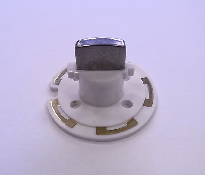 インサート成型 イメージ03